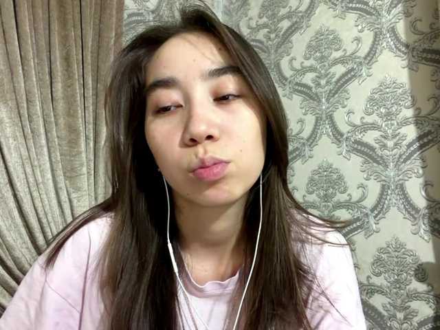 ClaudiaChouinard live cam on BongaCams
