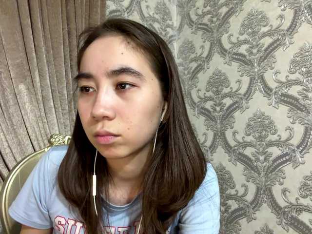 ClaudiaChouinard live cam on BongaCams