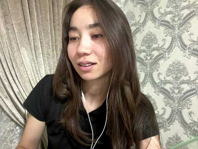 ClaudiaChouinard live cam on BongaCams