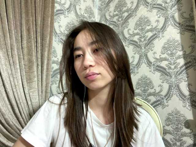 ClaudiaChouinard live cam on BongaCams