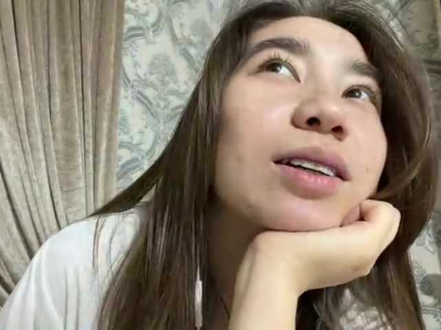 ClaudiaChouinard live cam on BongaCams