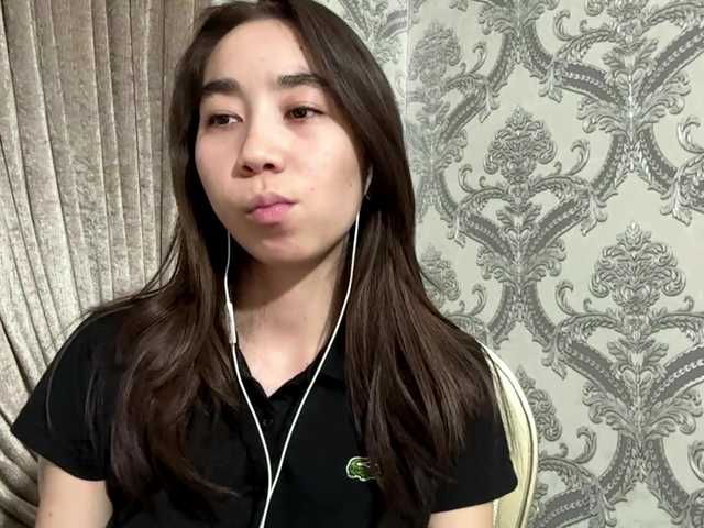 ClaudiaChouinard live cam on BongaCams