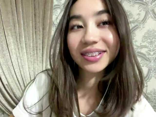 ClaudiaChouinard live cam on BongaCams