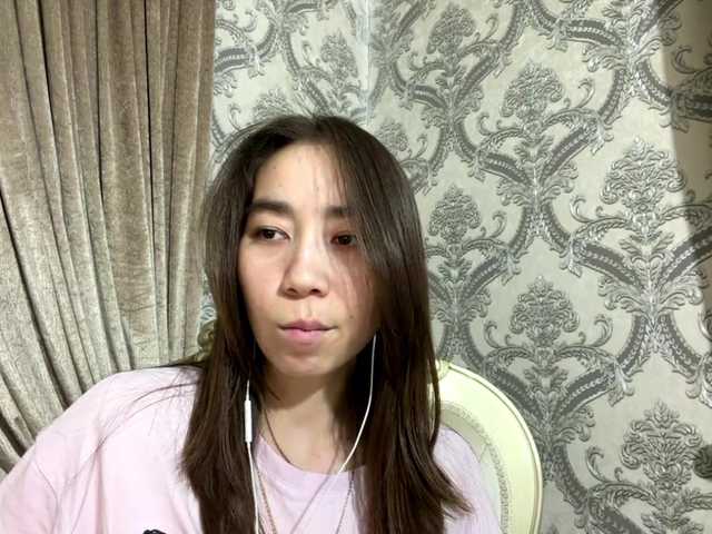ClaudiaChouinard live cam on BongaCams
