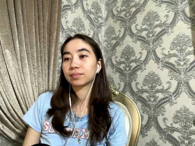 ClaudiaChouinard live cam on BongaCams