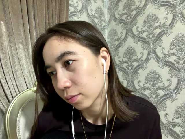 ClaudiaChouinard live cam on BongaCams