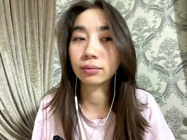 ClaudiaChouinard live cam on BongaCams