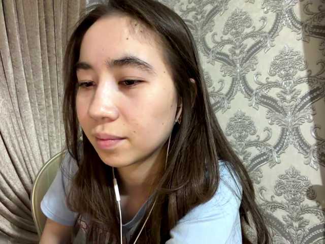 ClaudiaChouinard live cam on BongaCams