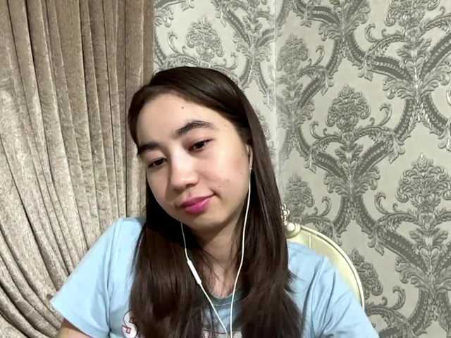ClaudiaChouinard live cam on BongaCams