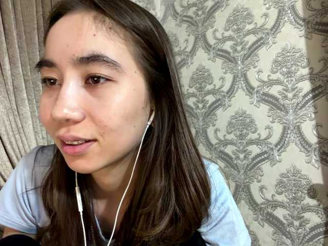 ClaudiaChouinard live cam on BongaCams