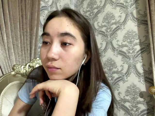 ClaudiaChouinard live cam on BongaCams