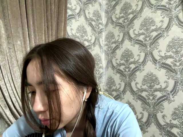 ClaudiaChouinard live cam on BongaCams