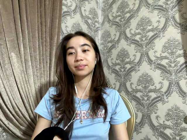 ClaudiaChouinard live webcam show