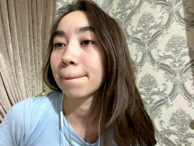 ClaudiaChouinard live cam on BongaCams