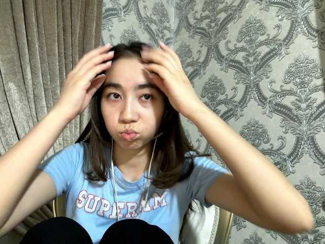 ClaudiaChouinard live webcam show