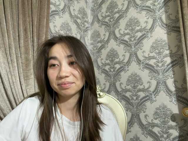 ClaudiaChouinard live cam on BongaCams