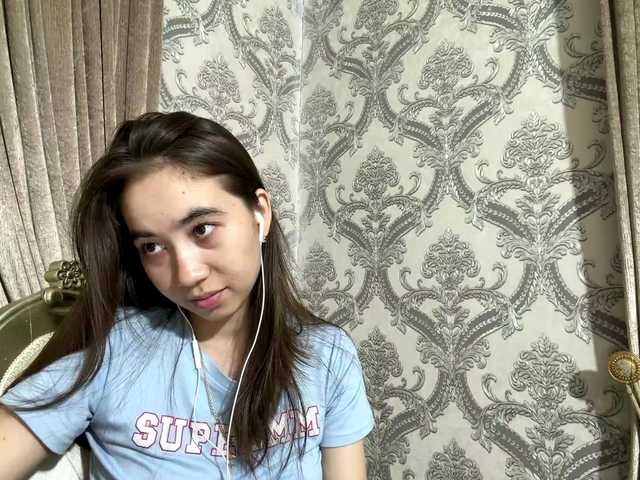 ClaudiaChouinard live cam on BongaCams