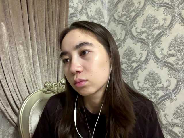 ClaudiaChouinard live cam on BongaCams