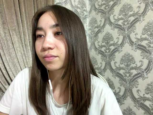 ClaudiaChouinard live cam on BongaCams