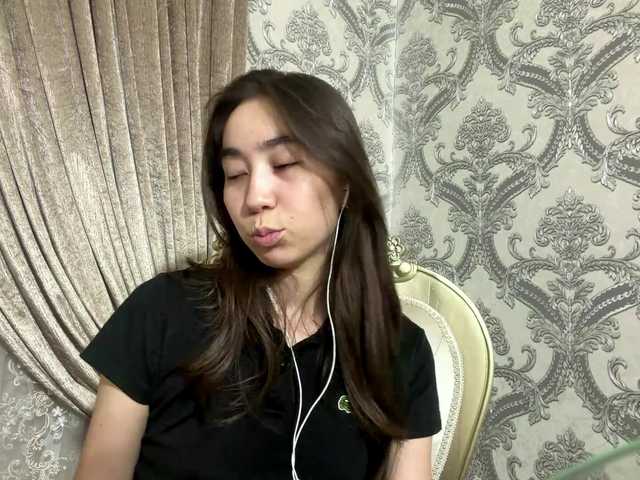 ClaudiaChouinard live cam on BongaCams
