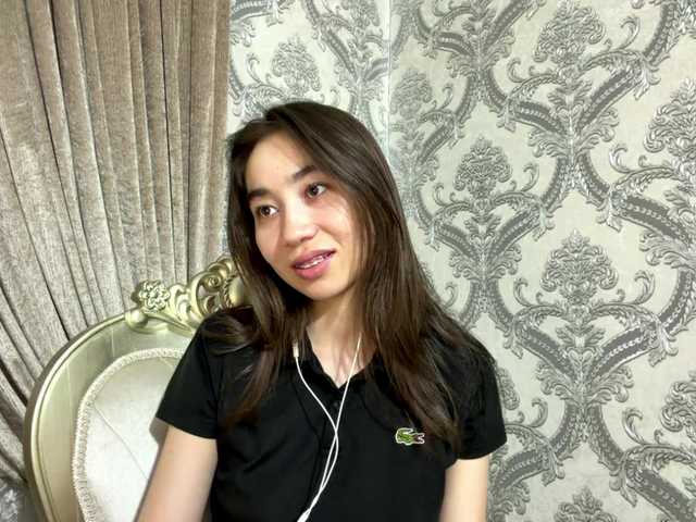 ClaudiaChouinard live webcam show