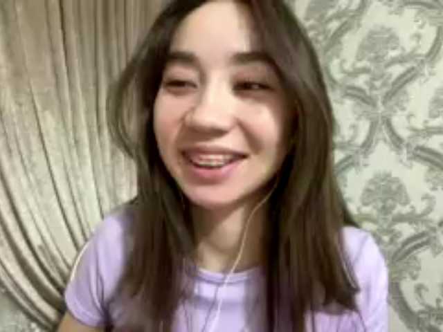 ClaudiaChouinard live cam on BongaCams