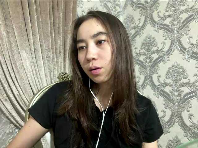 ClaudiaChouinard live cam on BongaCams