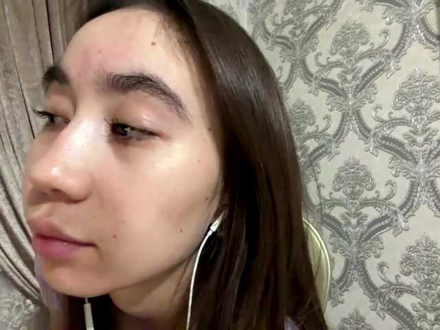 ClaudiaChouinard live webcam show