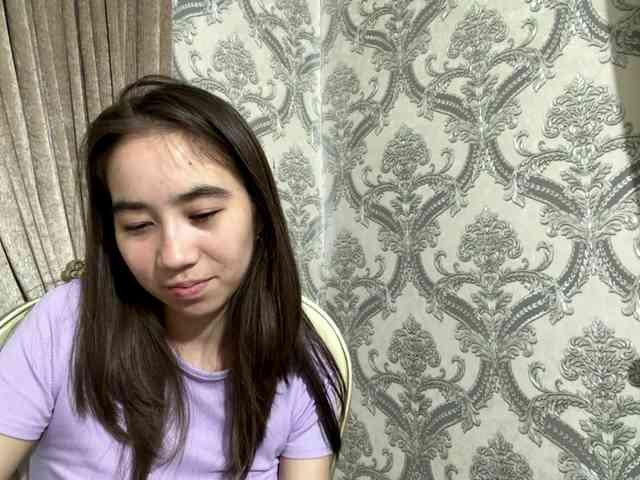 ClaudiaChouinard webcam
