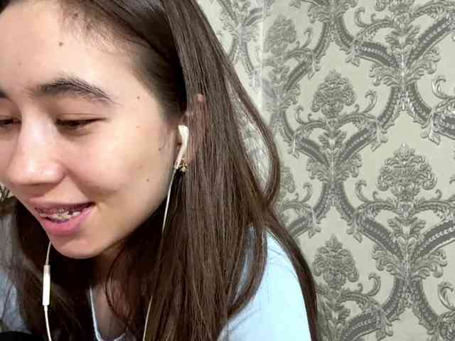 ClaudiaChouinard Live Webcam on BongaCams