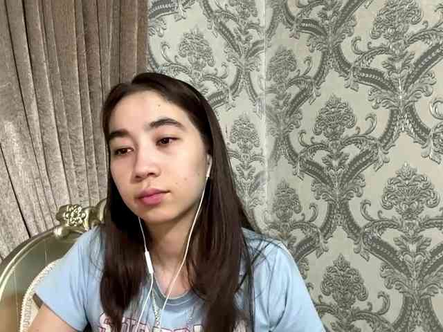 ClaudiaChouinard Live Webcam on BongaCams
