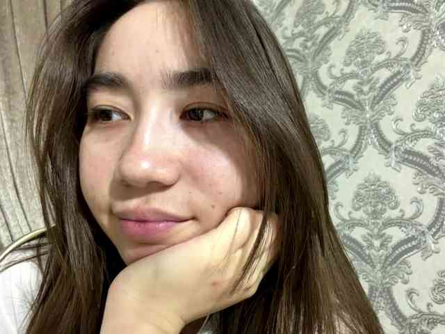ClaudiaChouinard webcam