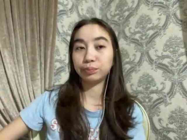 ClaudiaChouinard webcam