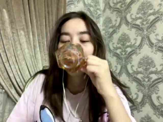 ClaudiaChouinard webcam