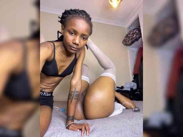 Yourdolls webcam