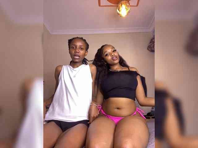 Yourdolls webcam