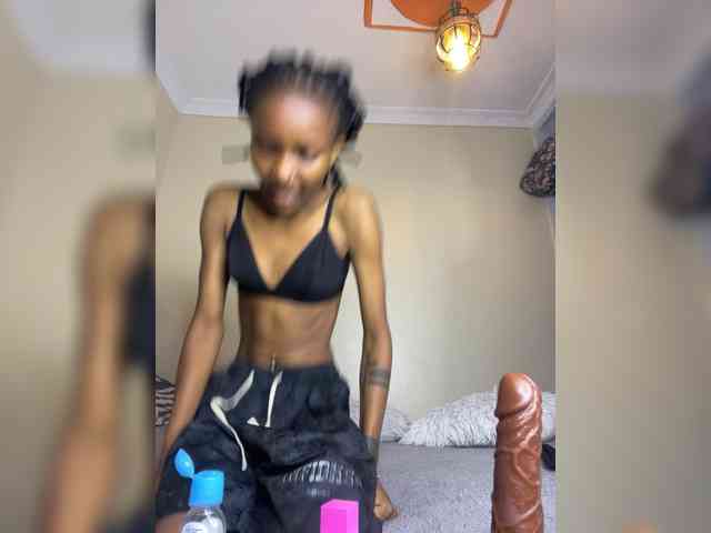 Yourdolls webcam