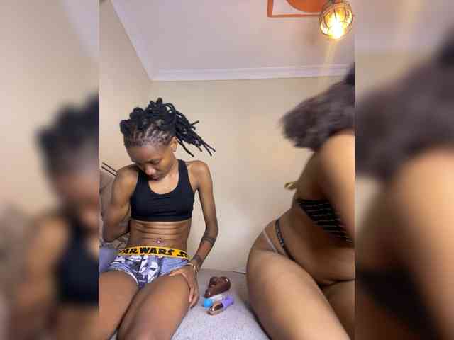 Yourdolls webcam