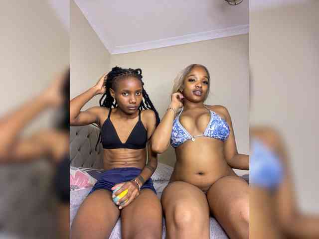Yourdolls Sex Cam Show