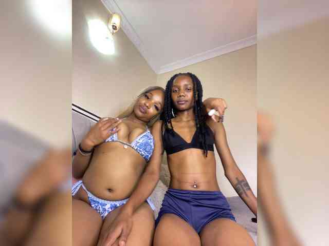 Yourdolls webcam