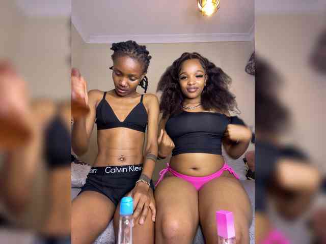 Yourdolls webcam