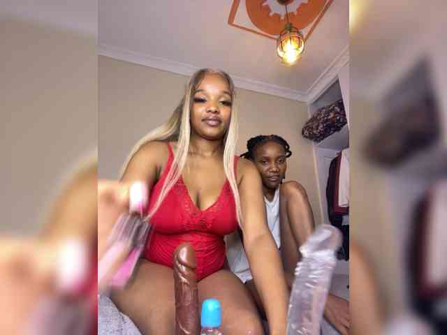 Yourdolls webcam