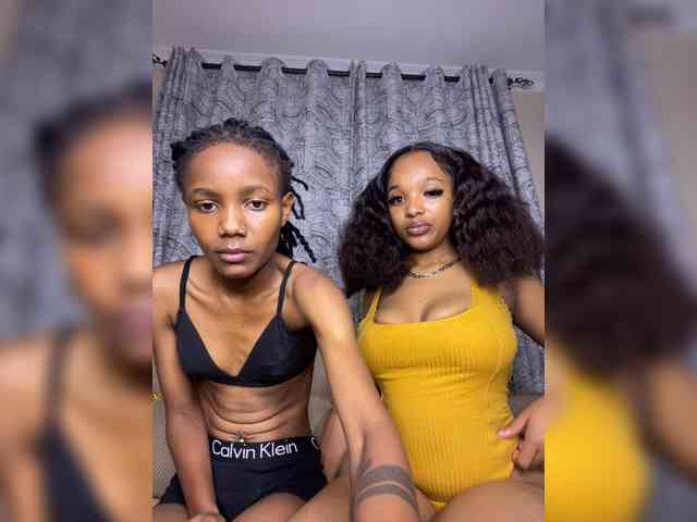 Yourdolls webcam
