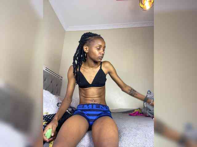 Yourdolls webcam