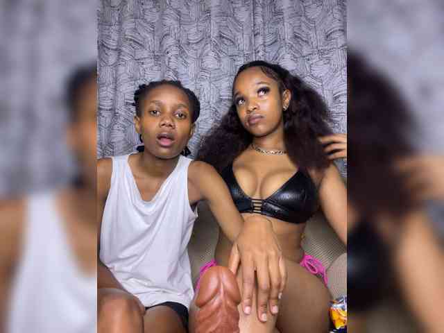 Yourdolls webcam