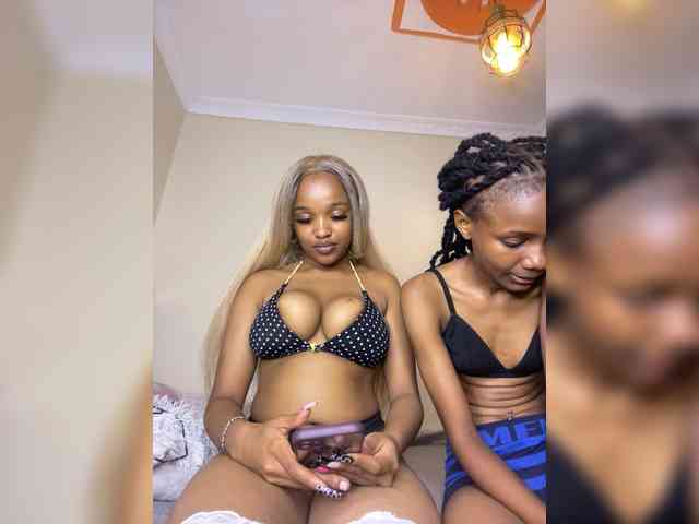 Yourdolls webcam