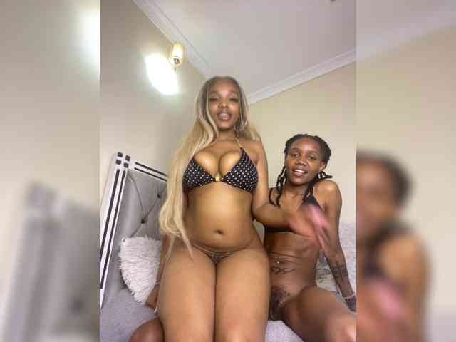 Yourdolls webcam
