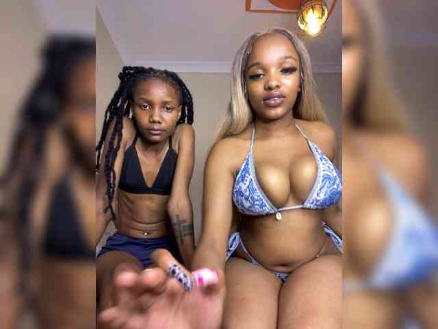 Yourdolls webcam