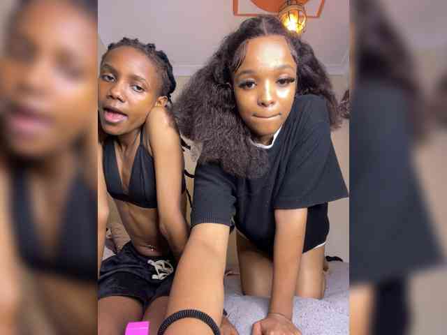 Yourdolls webcam