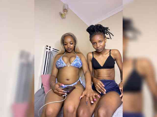 Yourdolls webcam